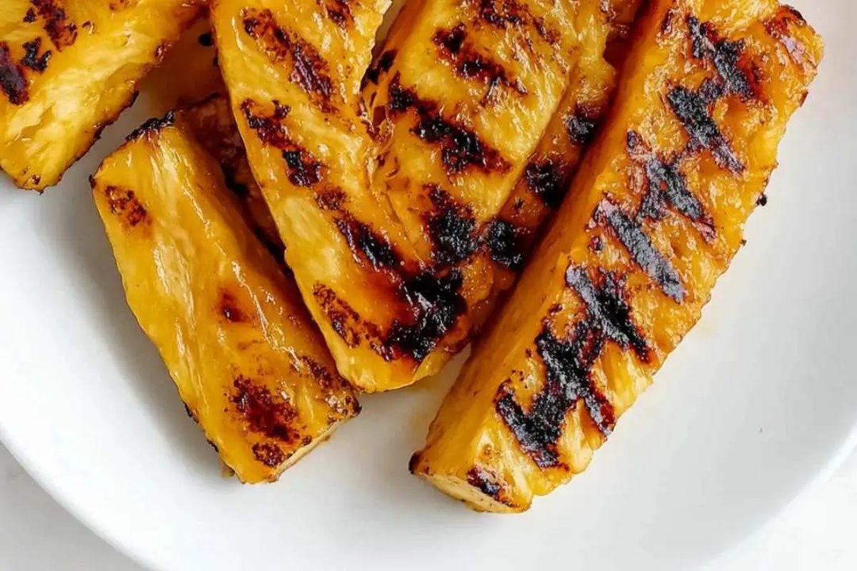 Caramelized Brown Sugar Grilled Pineapple Recipe