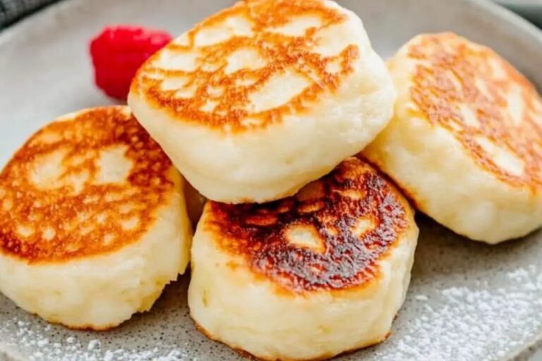Syrniki Recipe (Cottage Cheese Pancakes) Recipe