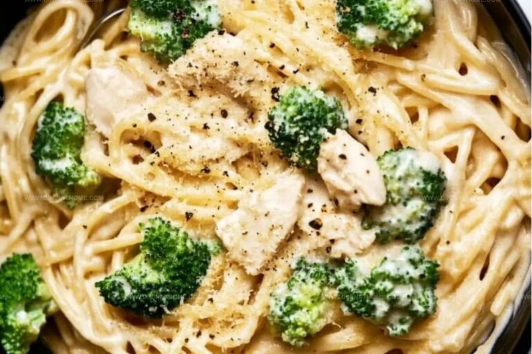 Lightened-Up Chicken Alfredo with a Creamy Twist Recipe