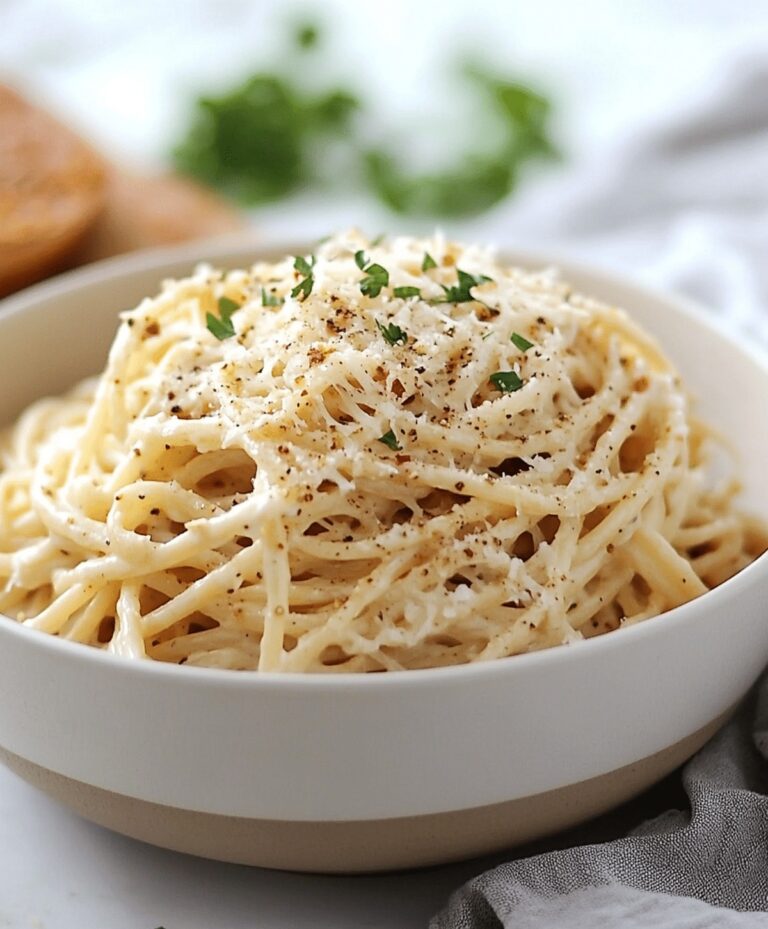 15 Minute Creamy Garlic Pasta Recipe
