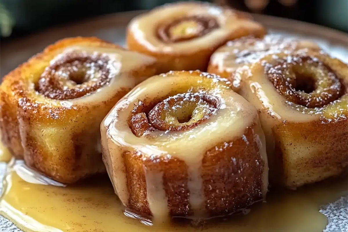Cinnamon Roll French Toast Roll-Ups Recipe