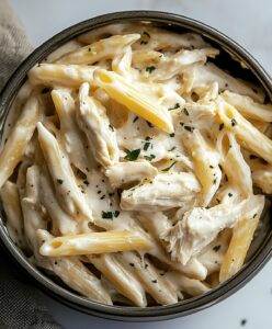 Crockpot Chicken Alfredo Pasta Recipe