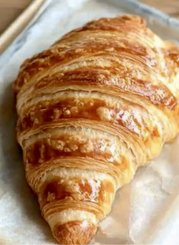 Homemade Flaky Croissants Recipe