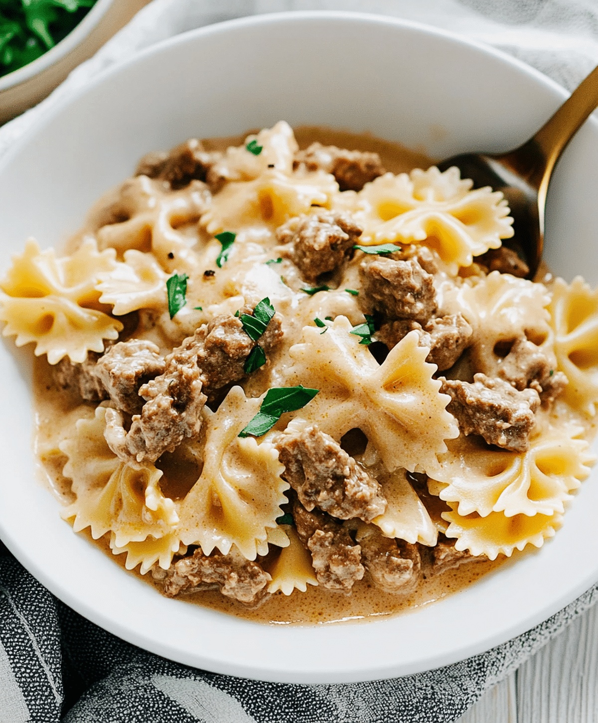 Beef And Bowtie Pasta With Alfredo Sauce Recipe