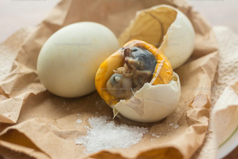 What Does Balut Taste Like? A Peek Into This Bold Egg Delicacy