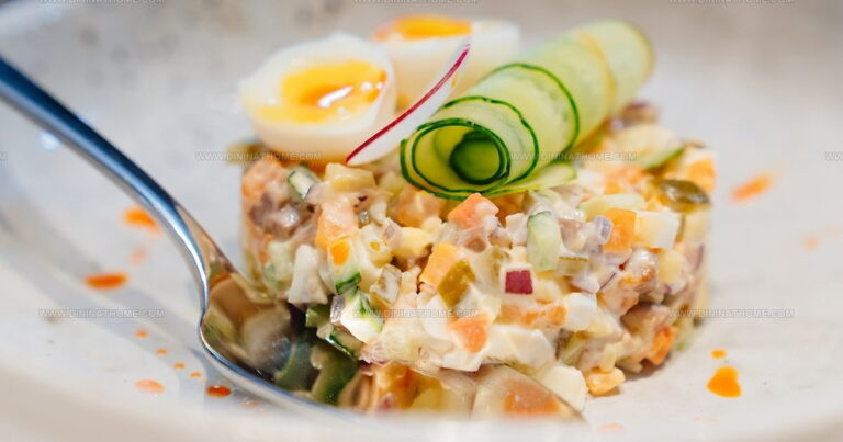 22 Vibrant Spanish Salads That Burst With Flavor